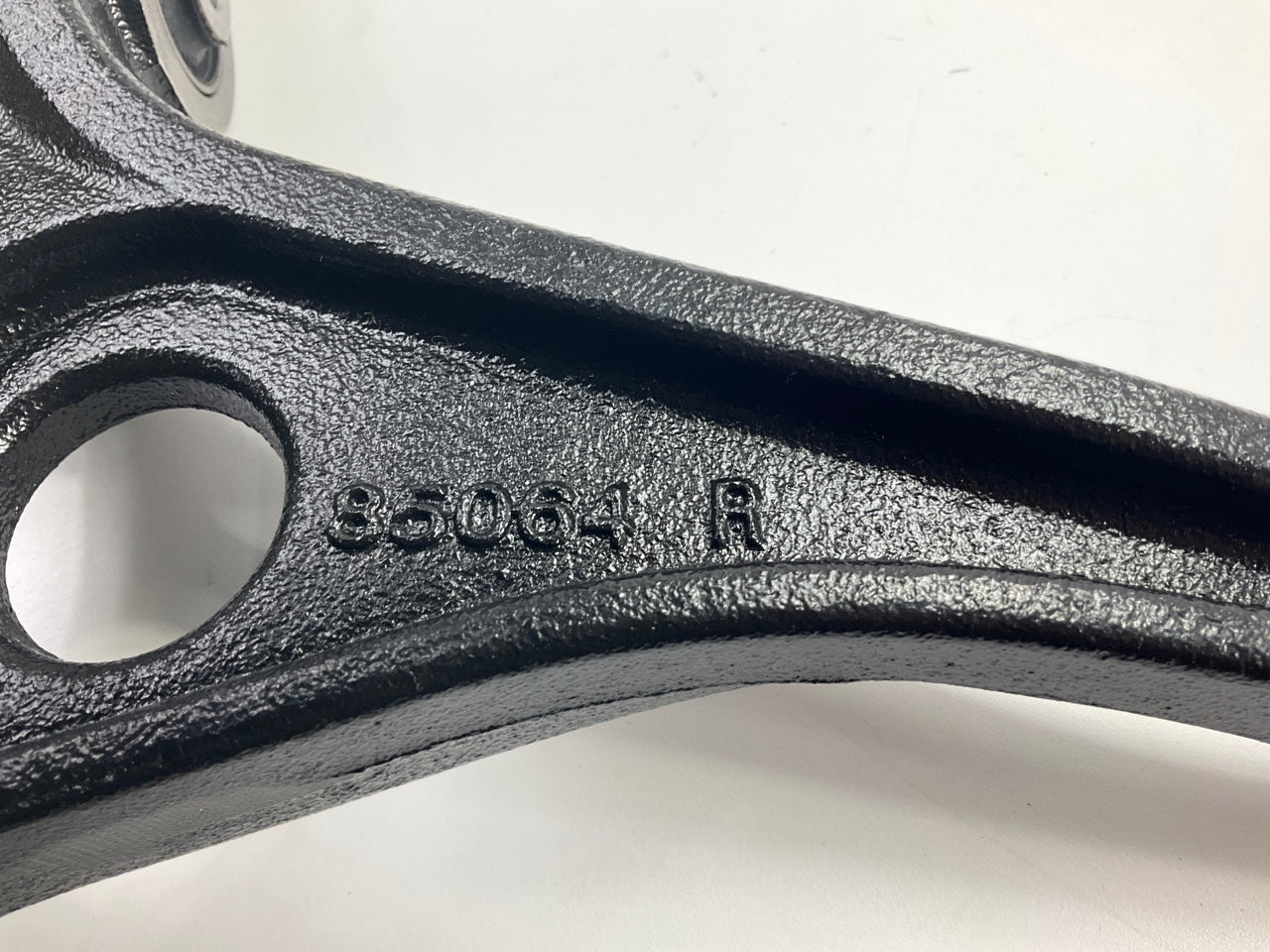 NEW AFTERMARKET K640289 Front Right Lower Control Arm