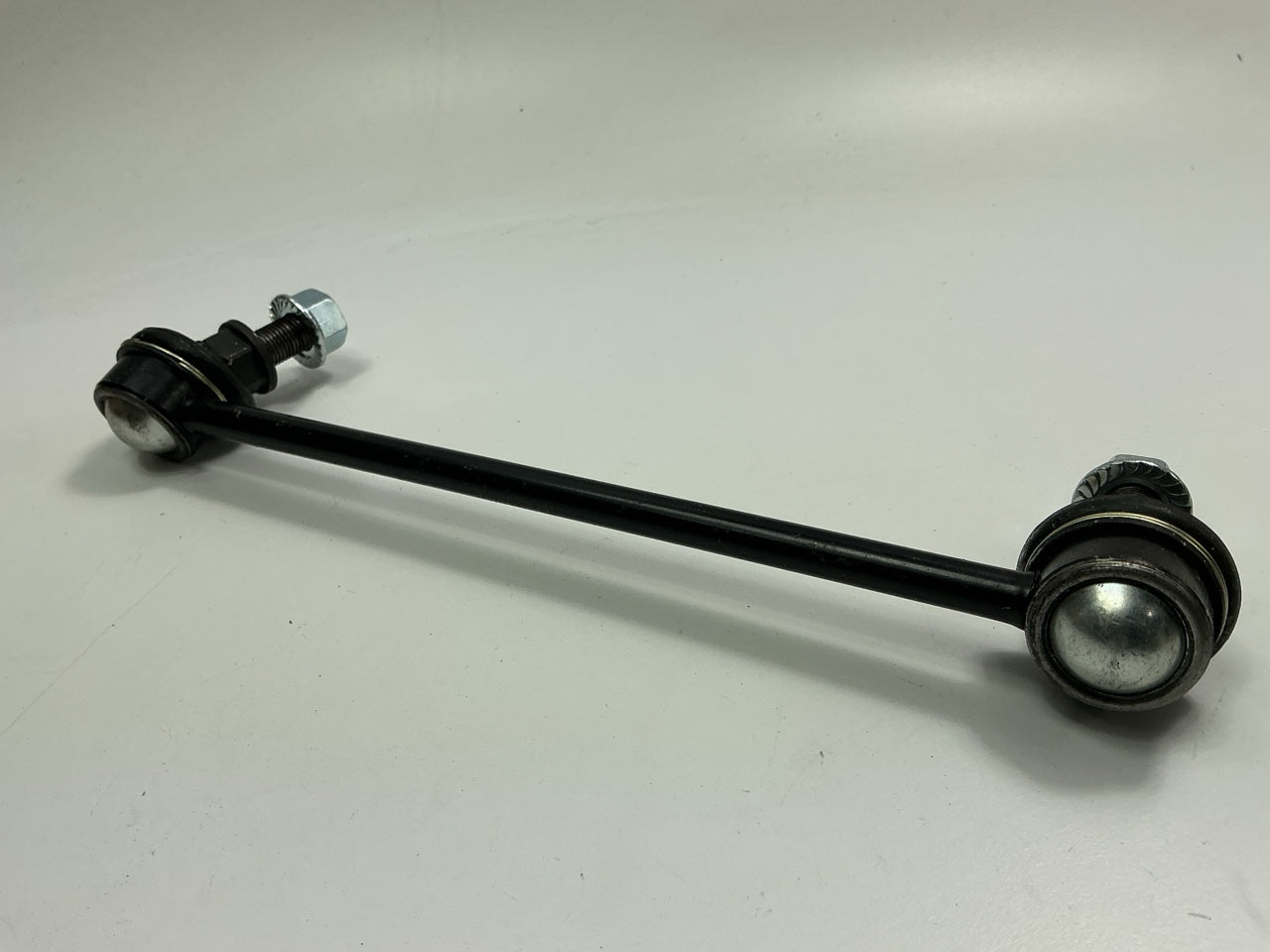 NEW AFTERMARKET K750143 Front Right Suspension Stabilizer Sway Bar Link Kit