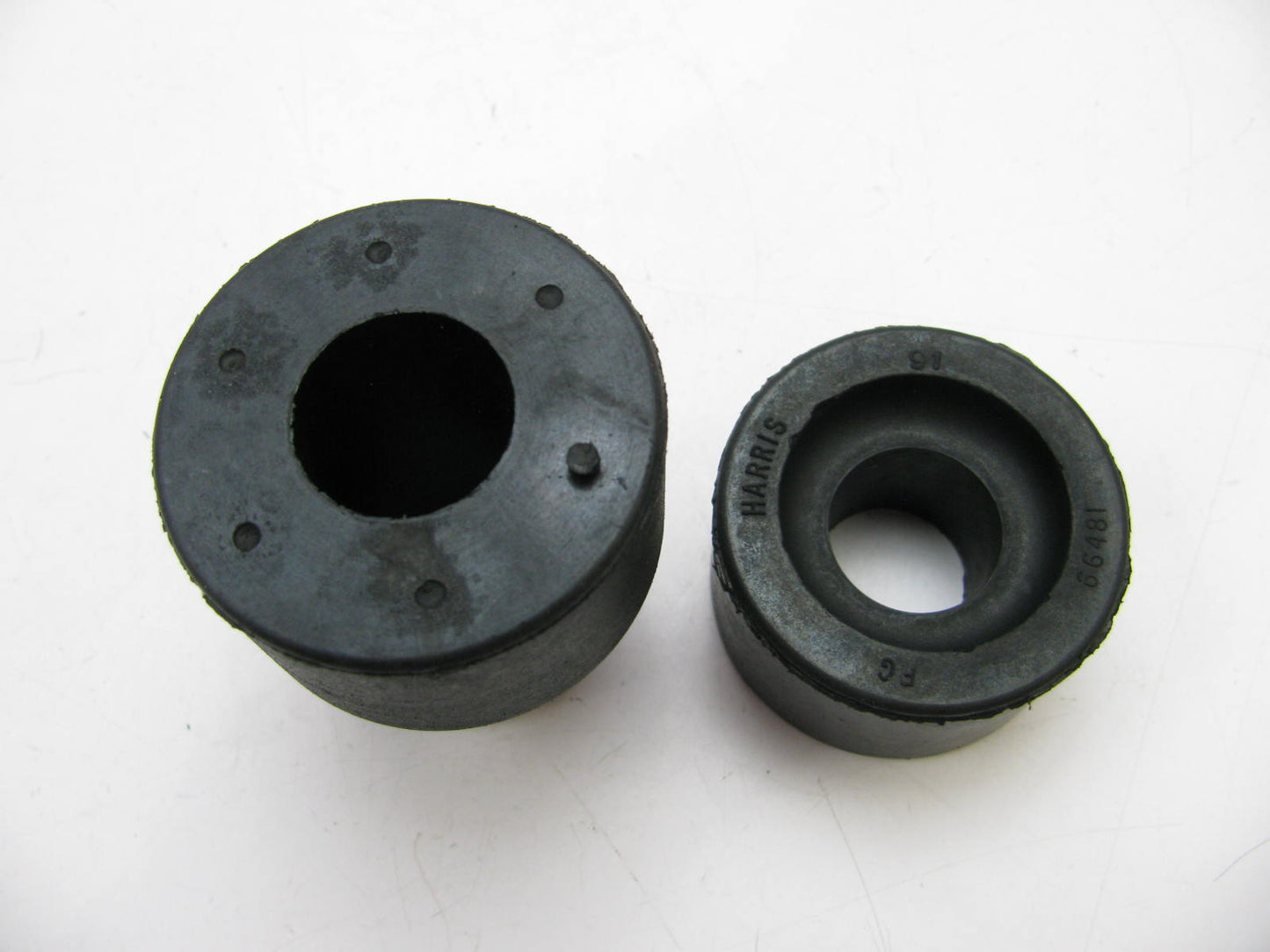 NEW - UNBOXED K8101 Radius Arm Bushing Kit
