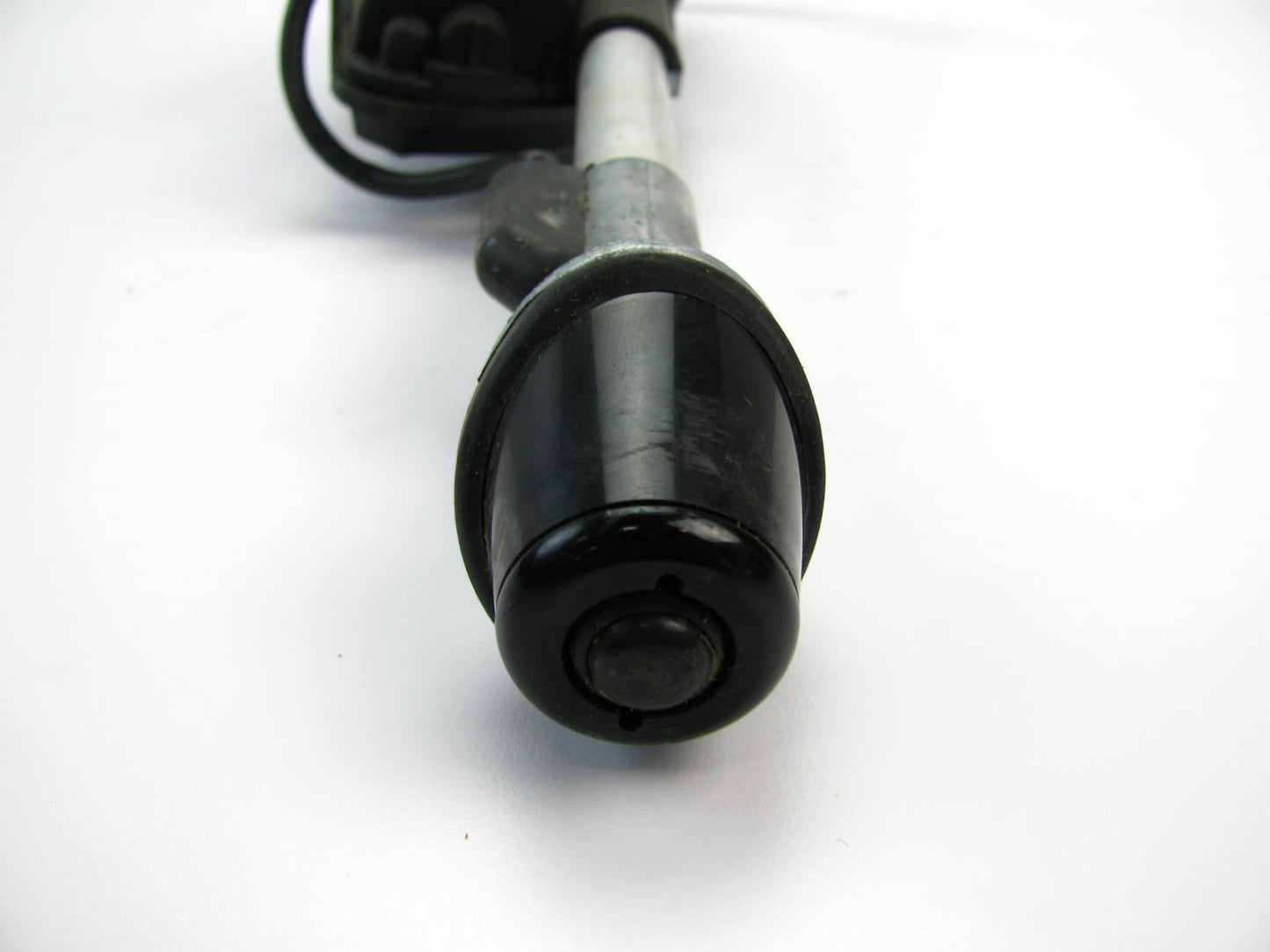 NEW - OUT OF BOX Mazda / Ford Power Antenna 1993-1997 Ford Probe KA80-66930-B