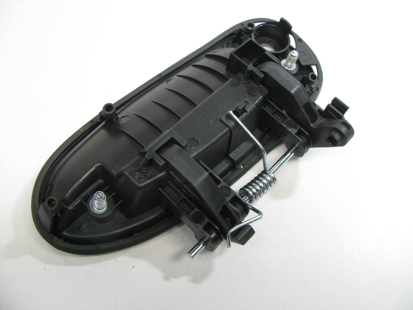 NEW OUT OF BOX KI1310105 Left Outside Door Handle For 98-01 Sephia 00-01 Spectra