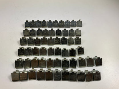 (59 Pcs) Used Knape & Vogt 256 Shelf Support Bracket 3/4'' Long Shelf Clips