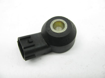 NEW - OUT OF BOX NTK KNE09 Ignition Knock Detonation Sensor