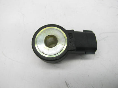 NEW - OUT OF BOX NTK KNE09 Ignition Knock Detonation Sensor