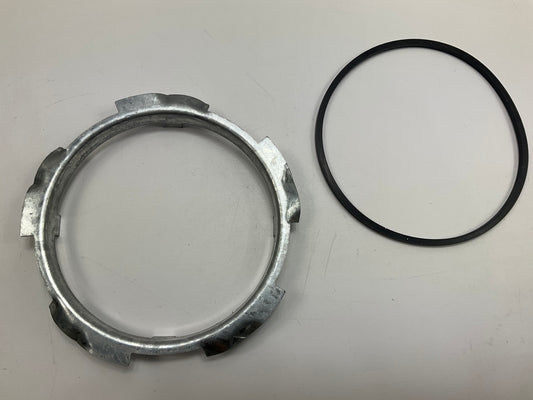 NEW UNBOXED LO13 Fuel Tank Lock Ring