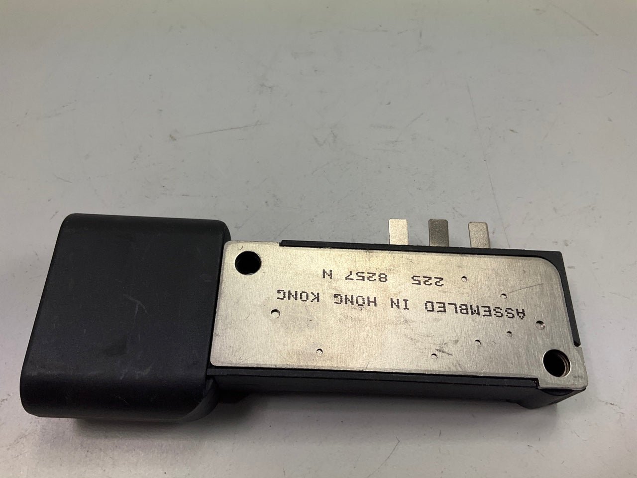 NEW - OUT OF BOX LX225 Ignition Control Module Igniter