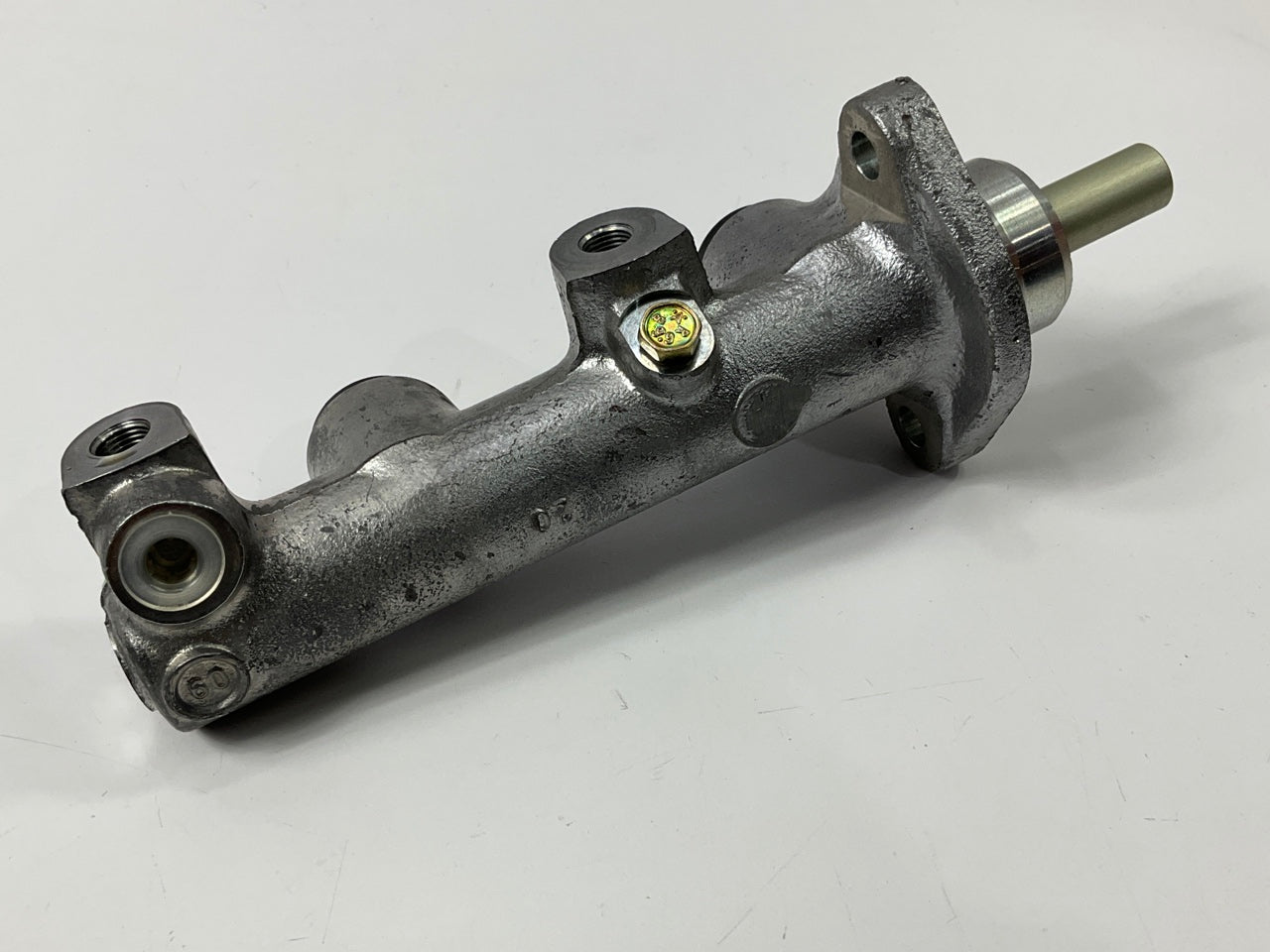 NEW UNBOXED M-04003 Brake Master Cylinder For 1984-1985 BMW 325e