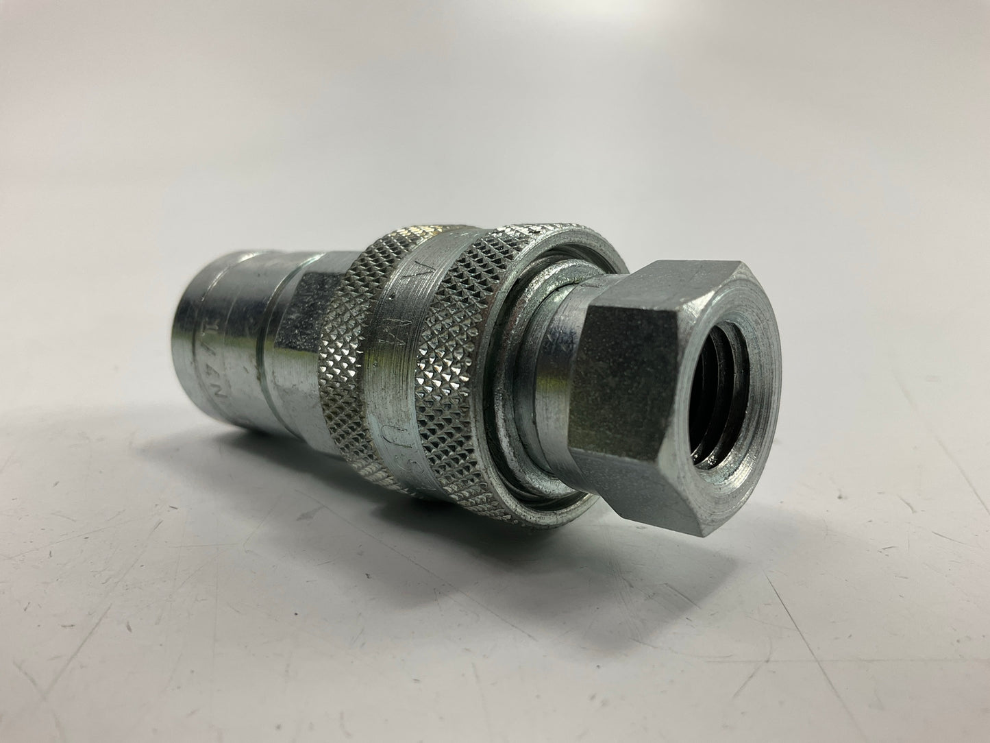 NEW - M15072 1/4'' Hydraulic Quick Coupler Replaces Meyer 15072, 15741, 15741C