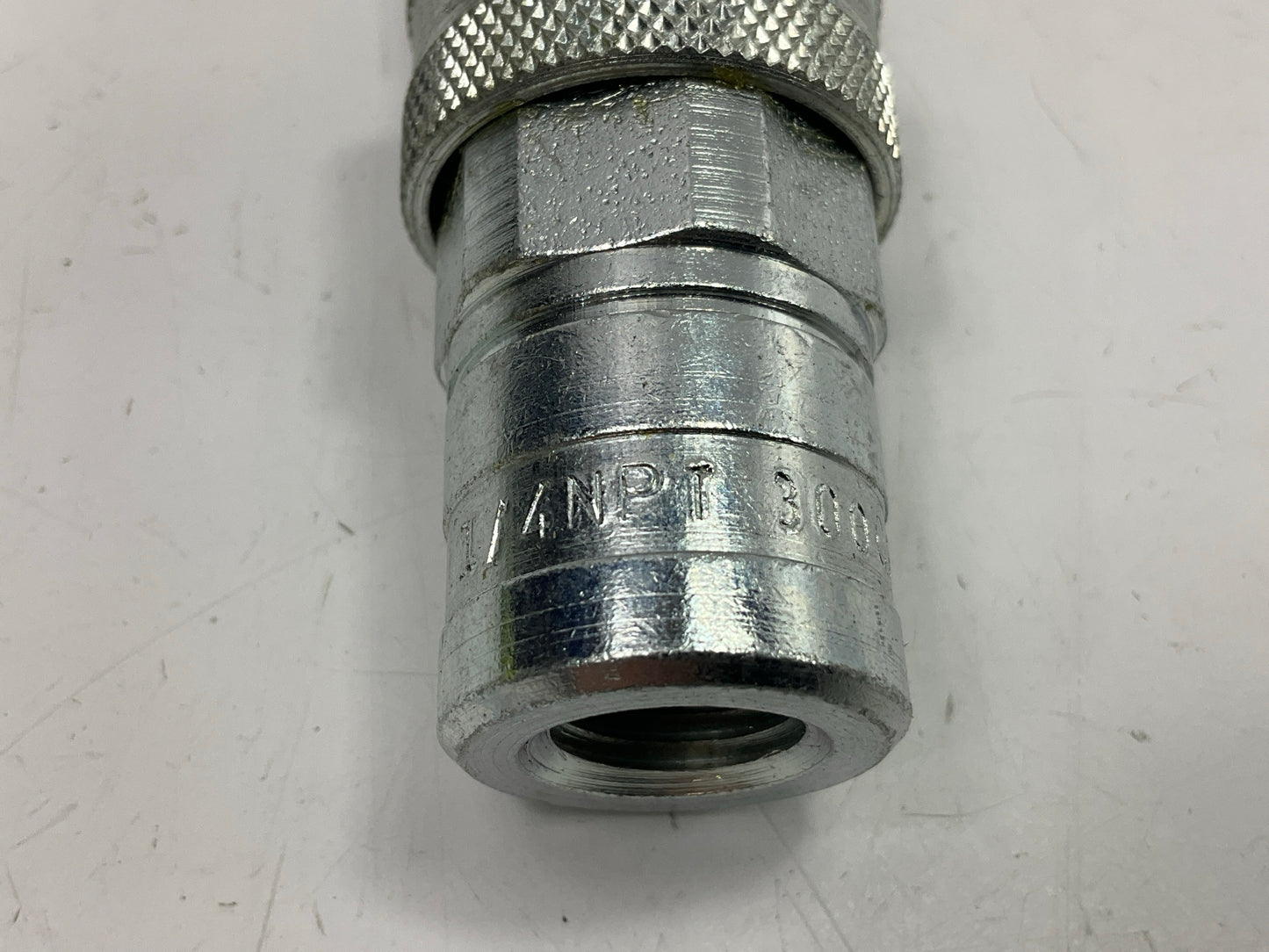 NEW - M15072 1/4'' Hydraulic Quick Coupler Replaces Meyer 15072, 15741, 15741C