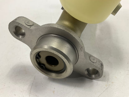 NEW UNBOXED M390269 Brake Master Cylinder - WITHOUT CRUISE CONTROL ONLY