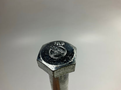 NEW Unboxed Automann M5231 Bolt For Kenworth, M16-2.0 Threads, 290mm Long