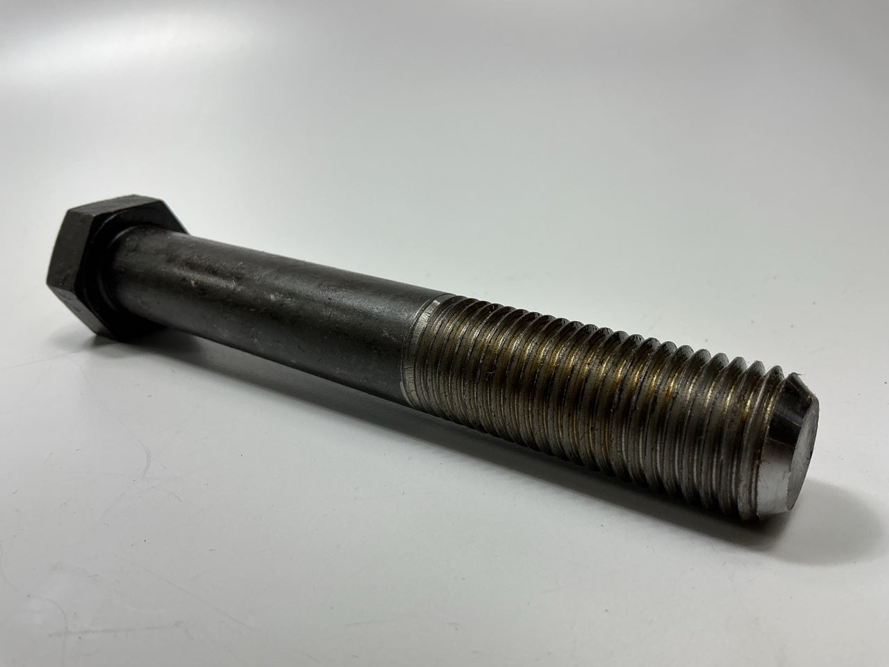 NEW - UNBOXED M5420 Spring Pin Bolt Replaces Western Star 37121-3420