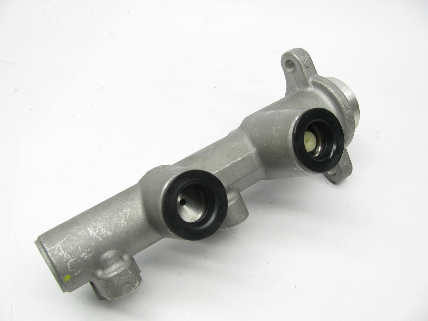 NEW - OUT OF BOX M82066 Brake Master Cylinder Without Reservoir