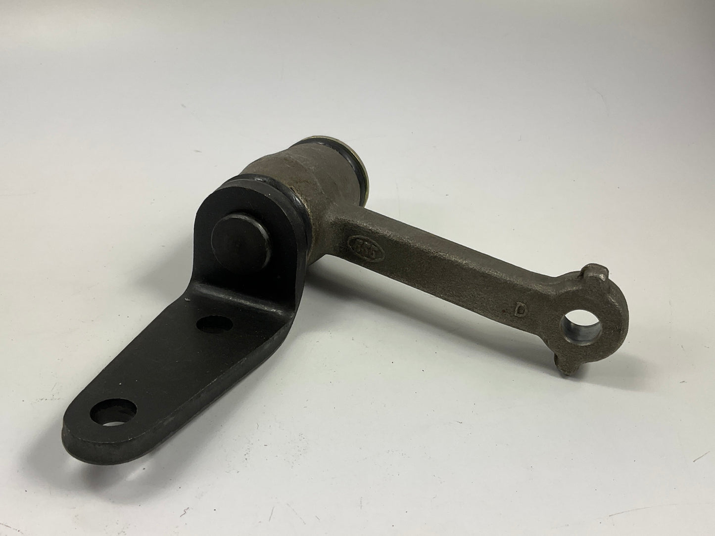 NEW UNBOXED OEM 555  MA-151987 Steering Idler Arm For 1975-1977 Dodge Colt
