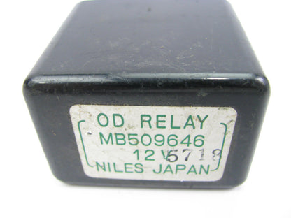 NEW - OUT OF BOX MITSUBISHI MB509646 Accessory Power / Overdrive Relay