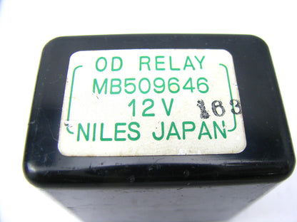 NEW - OUT OF BOX MITSUBISHI MB509646 Accessory Power / Overdrive Relay