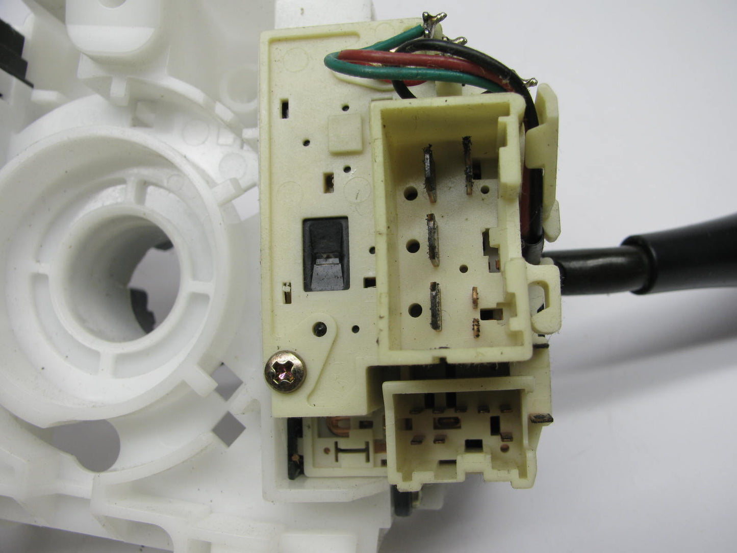 NEW - OUT OF BOX MITSUBISHI MB863530 Turn Signal Combination Switch
