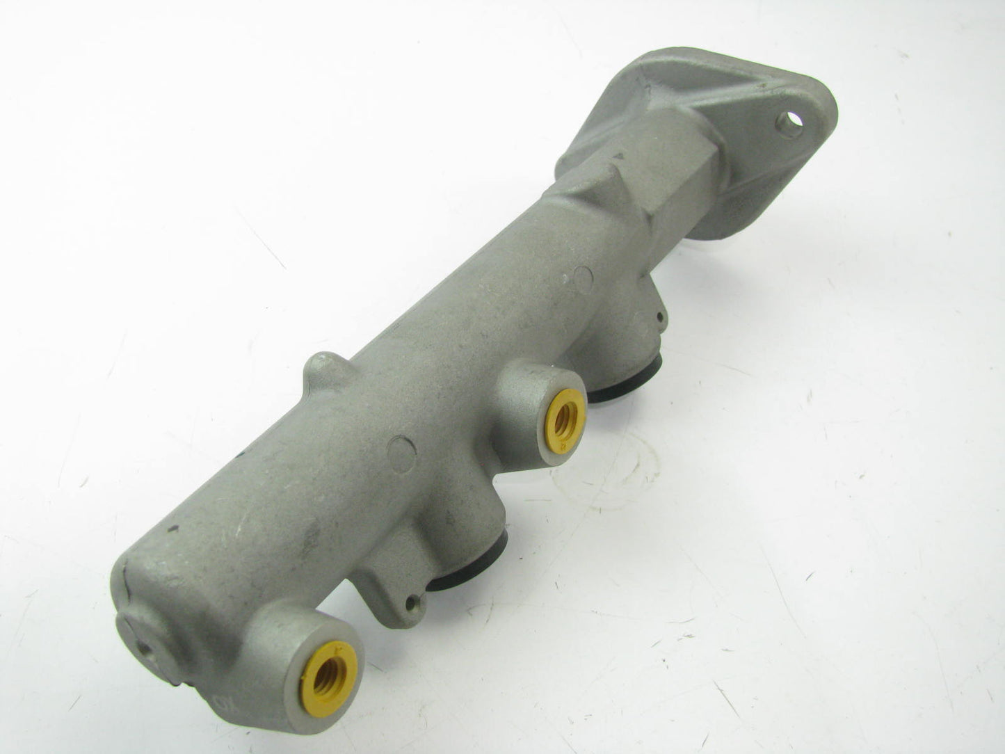 REMAN. MC250360 Brake Master Cylinder WITHOUT RESERVOIR