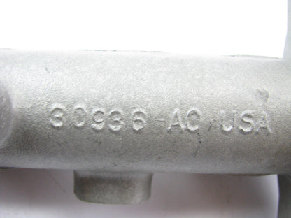 NEW OUT OF BOX MC390591 Brake Master Cylinder W/o Reservoir 99-00 Honda Civic