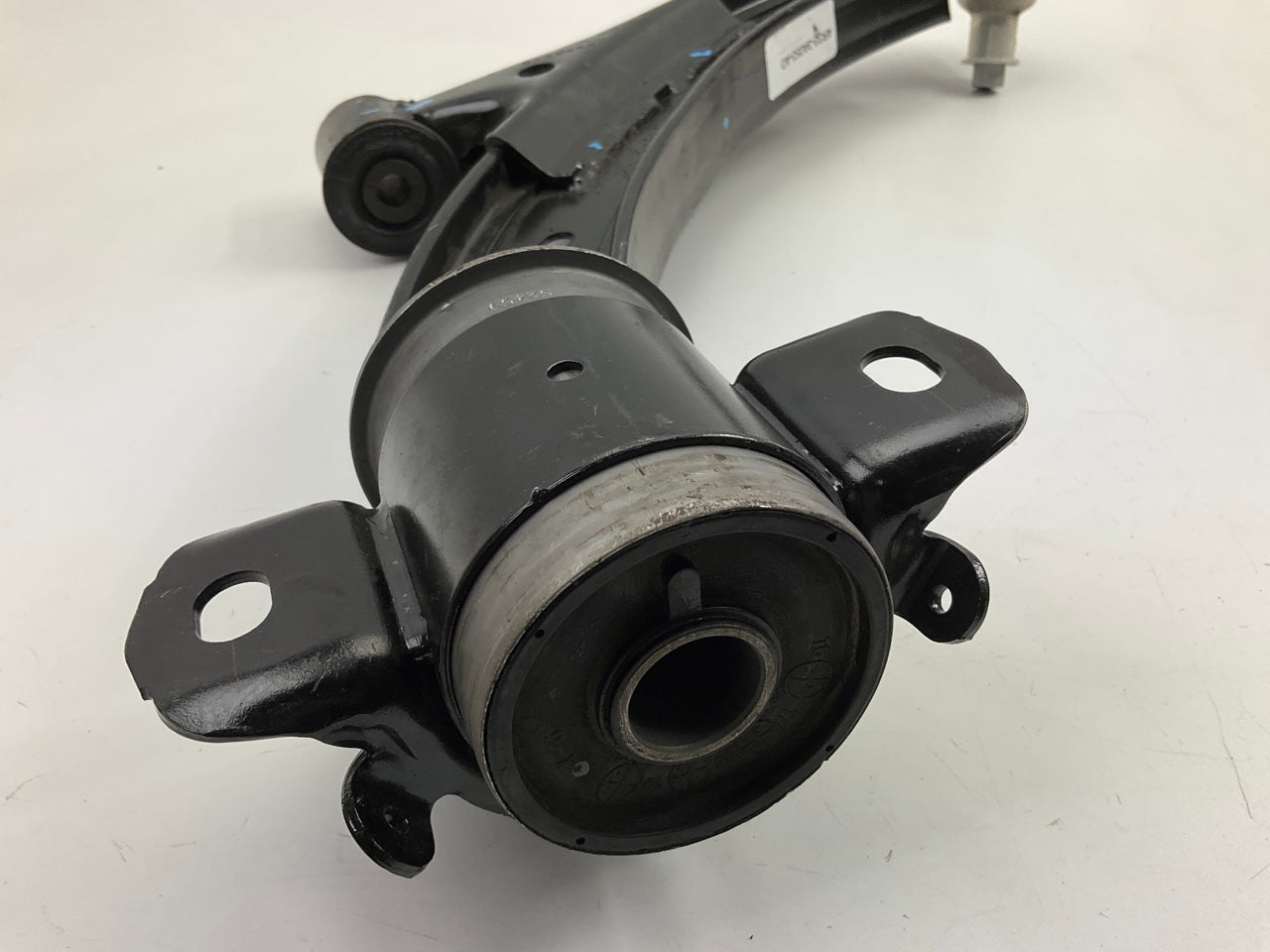 NEW OUT OF BOX - FRONT LEFT LOWER Control Arm OEM For 2004-2010 Ford Mustang