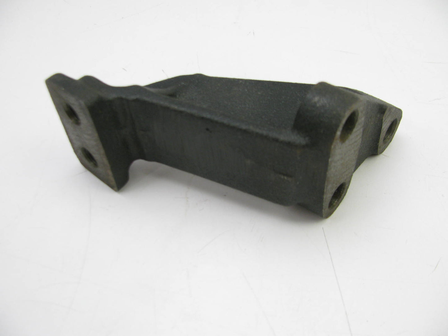 OUT OF BOX OEM MD034162 LEFT Engine Support Bracket For 85-86 Mirage Turbo 1.6L