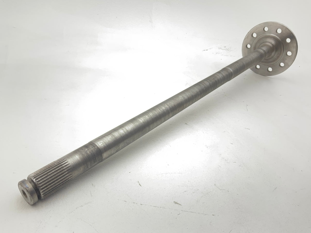 NEW UNBOXED Motive Gear MG2193 Rear Left Axle Shaft Ford 8.8'' (10 Bolt)