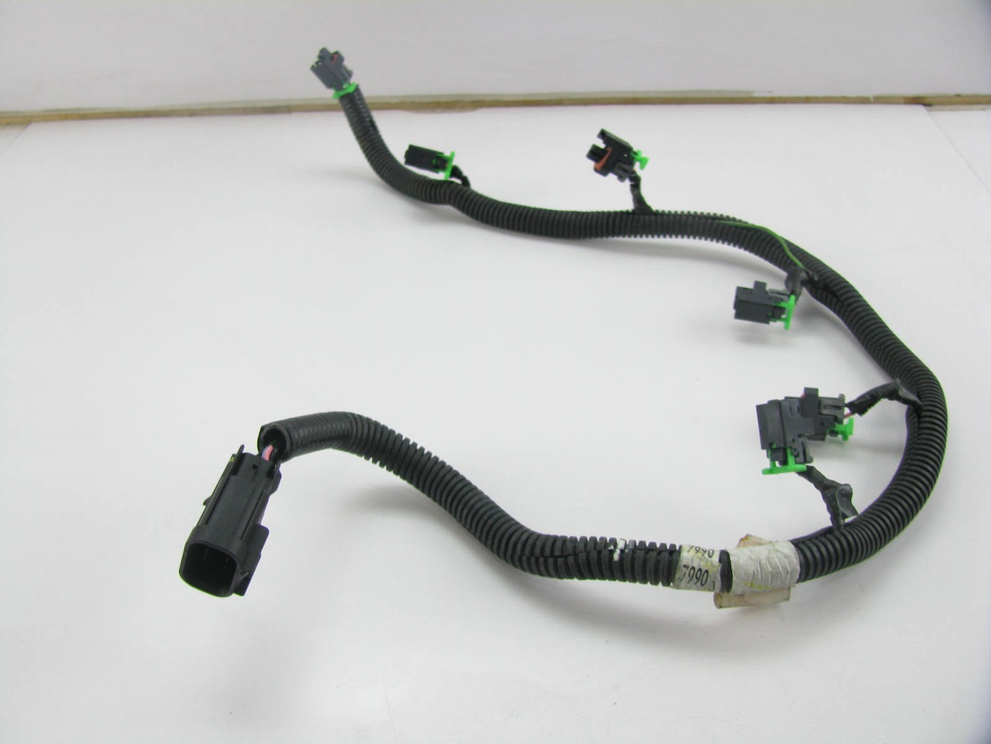 (6) MINI-DELPHI Fuel Injector Pigtail Connectors On A GM Wire Harness