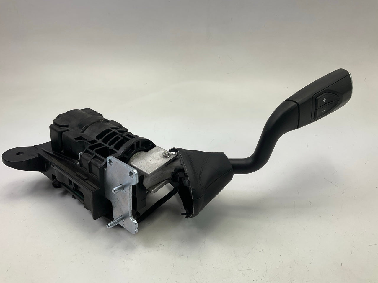 NEW UNBOXED ML3P-3G594-BA Steering Column Shifter Stick Lever - 2021-2023 F-150