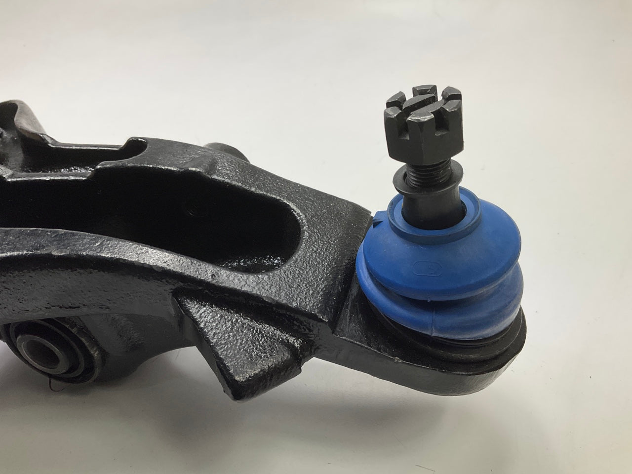 NEW - UNBOXED MS25170 Suspension Control Arm Assembly, Front Left Lower