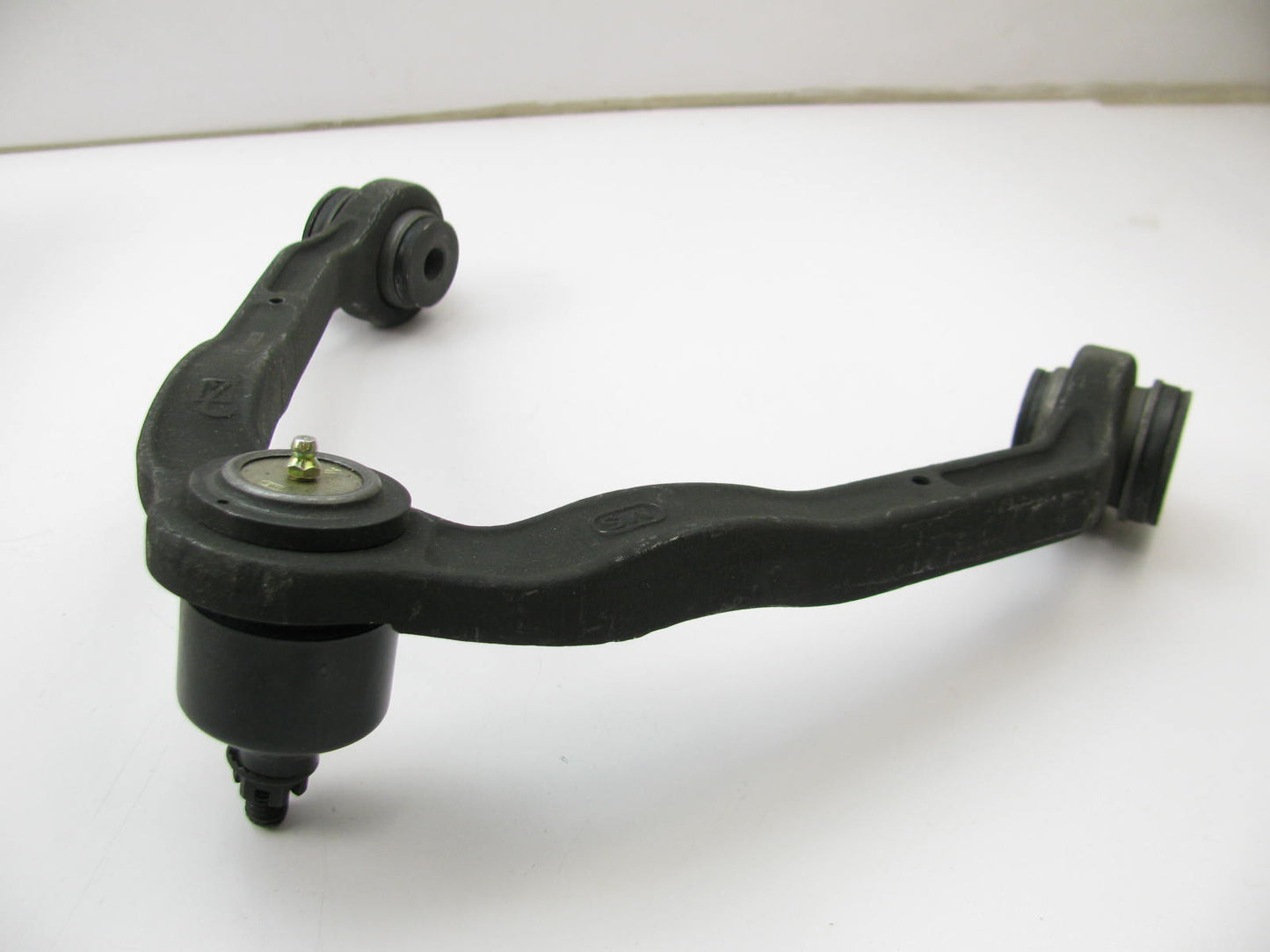 NEW - Out Of Box MS9672 Suspension Control Arm & Ball Joint - Front Right Upper