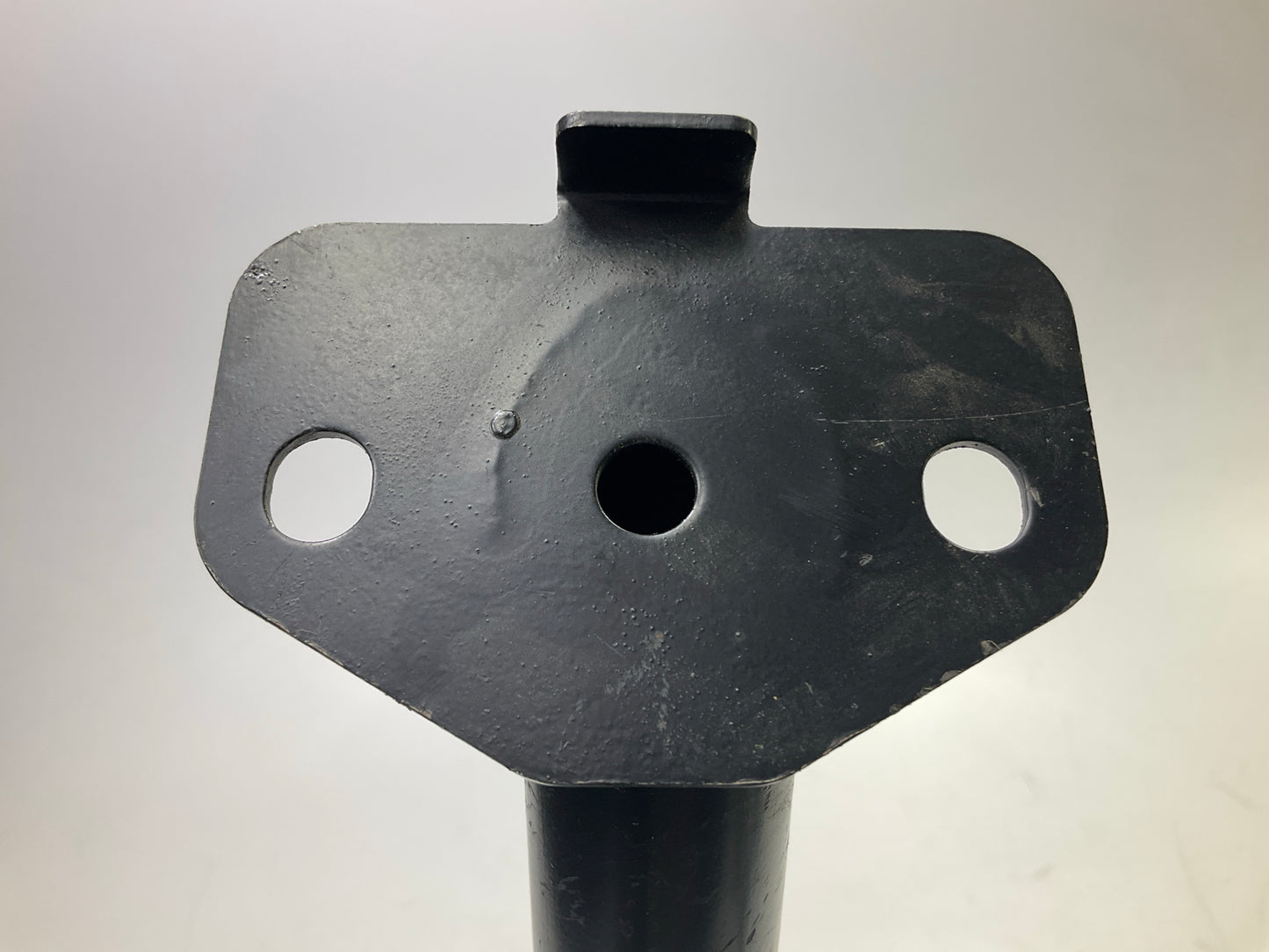 NEW AFTERMARKET - Front Left / Right Steel Bumper Retainer Bracket 622227S200
