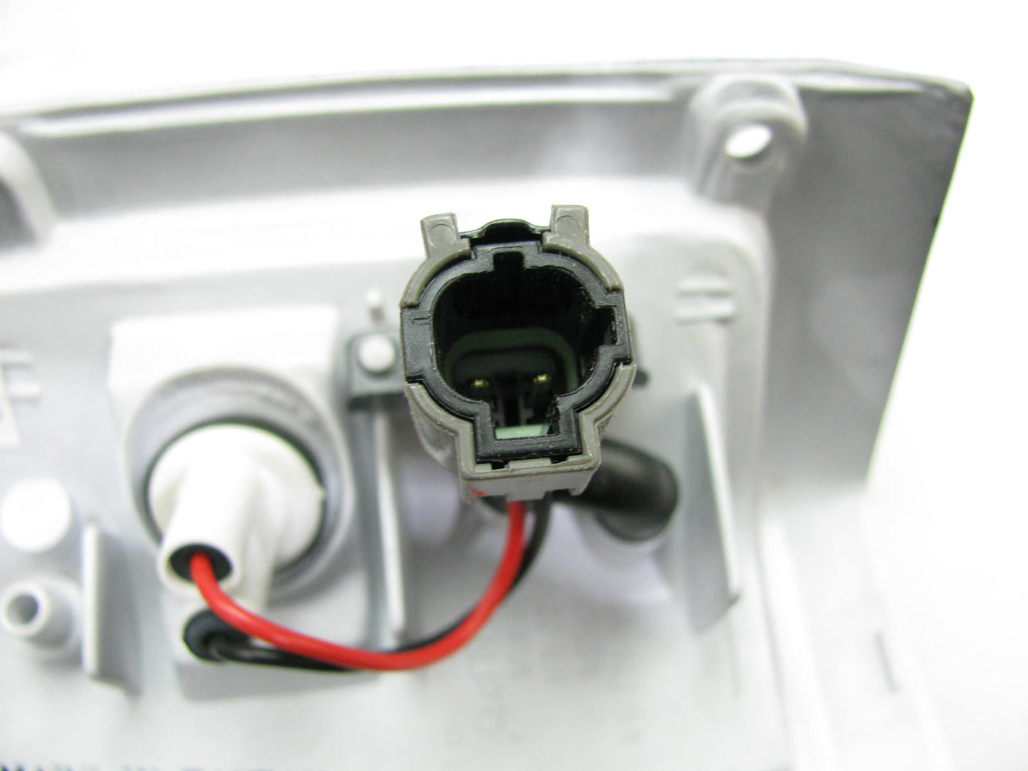 NEW AFTERMARKET For 1988-1989 Nissan D21 Hardbody LH Park Turn Light Side Lamp