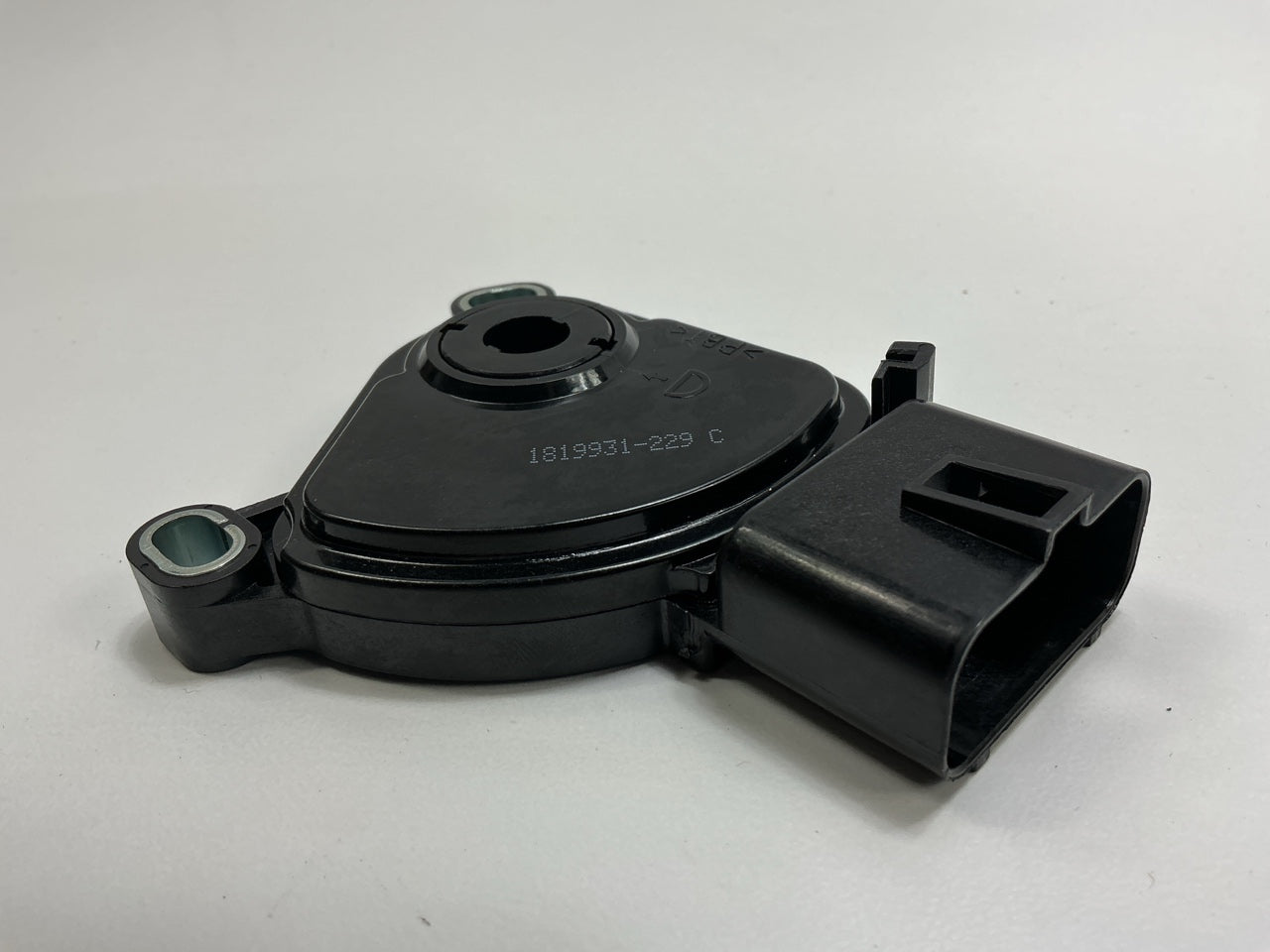 NEW - OUT OF BOX NS-134 Neutral Safety Switch