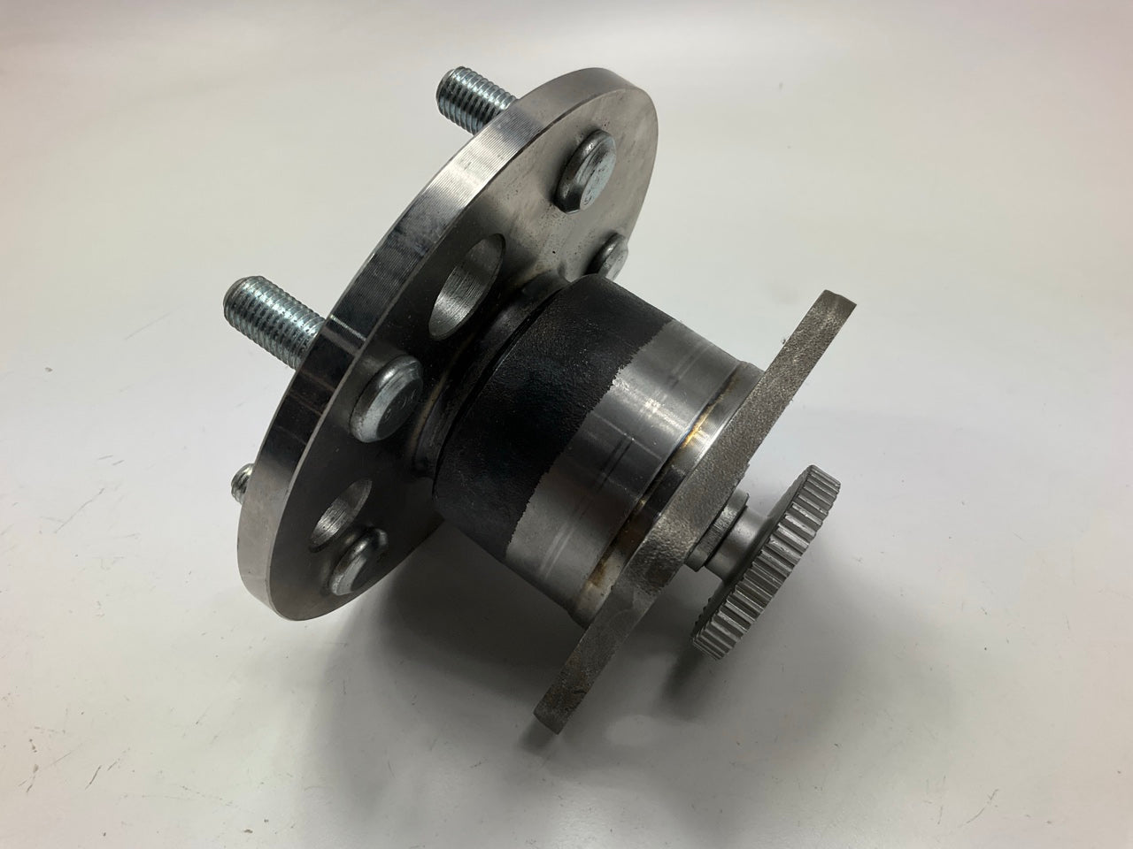 NEW - OUT OF BOX -  NT512009 Rear Wheel Hub Bearing