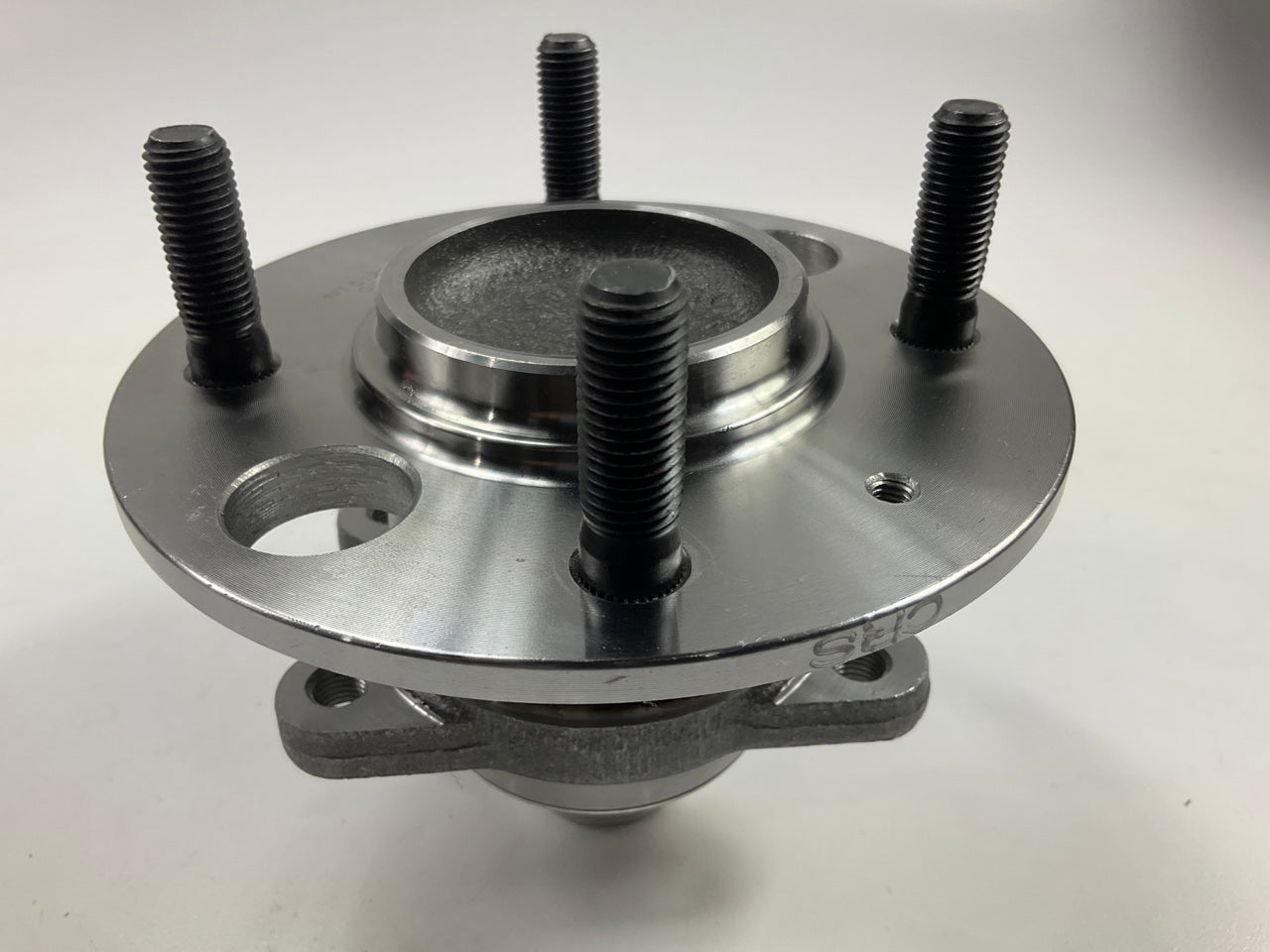 NEW - UNBOXED NT512191 Rear Wheel Bearing & Hub Assembly