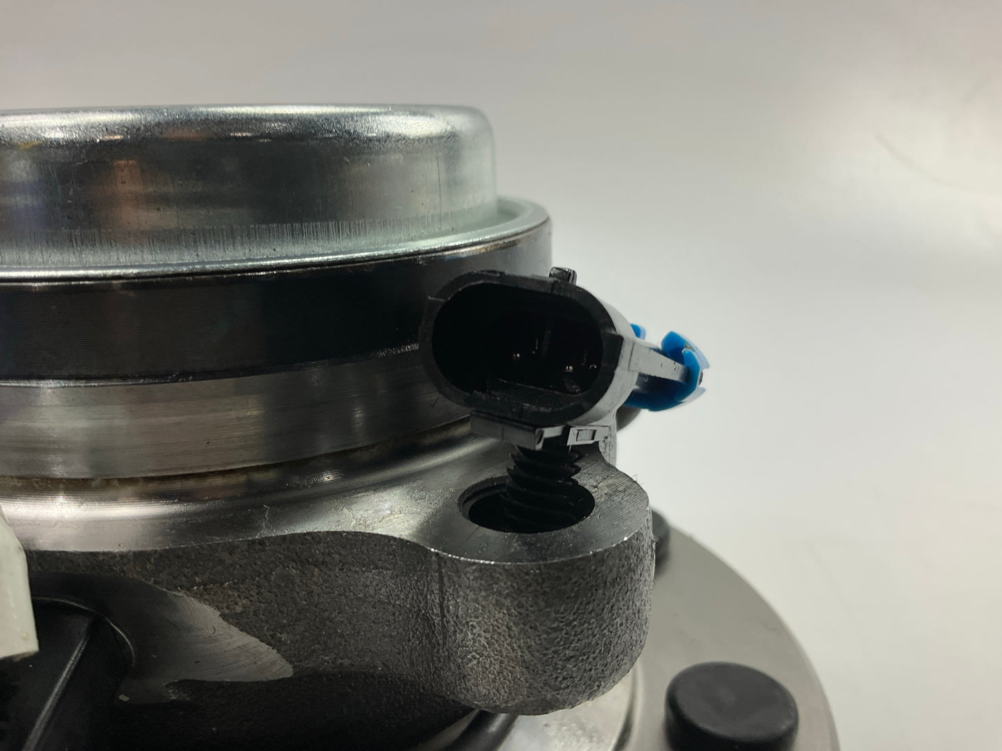 NEW - UNBOXED NT515059 Wheel Bearing & Hub Assembly, Front