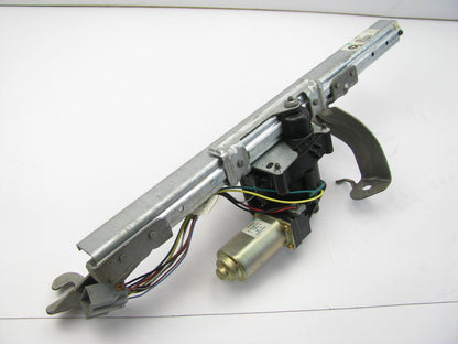 NEW UNBOXED Tailgate Liftgate Motor Pull Down Actuator For 2004-2006 Pacifica