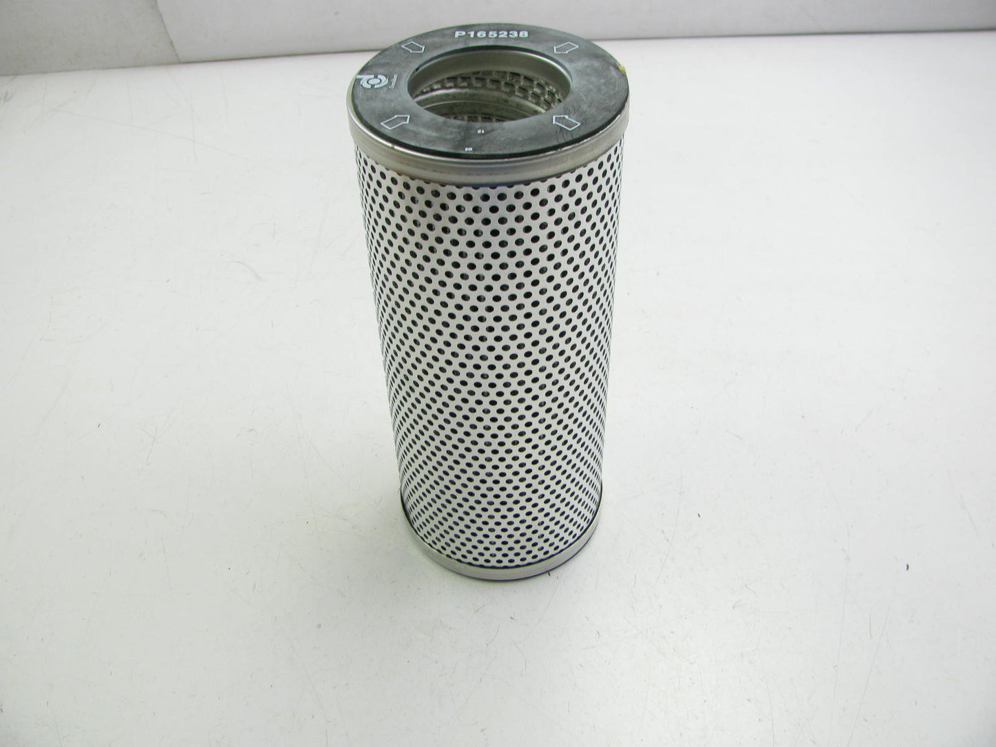 NEW - OUT OF BOX DONALDSON P165238 Hydraulic Oil Filter Replaces C8661 LH8784G