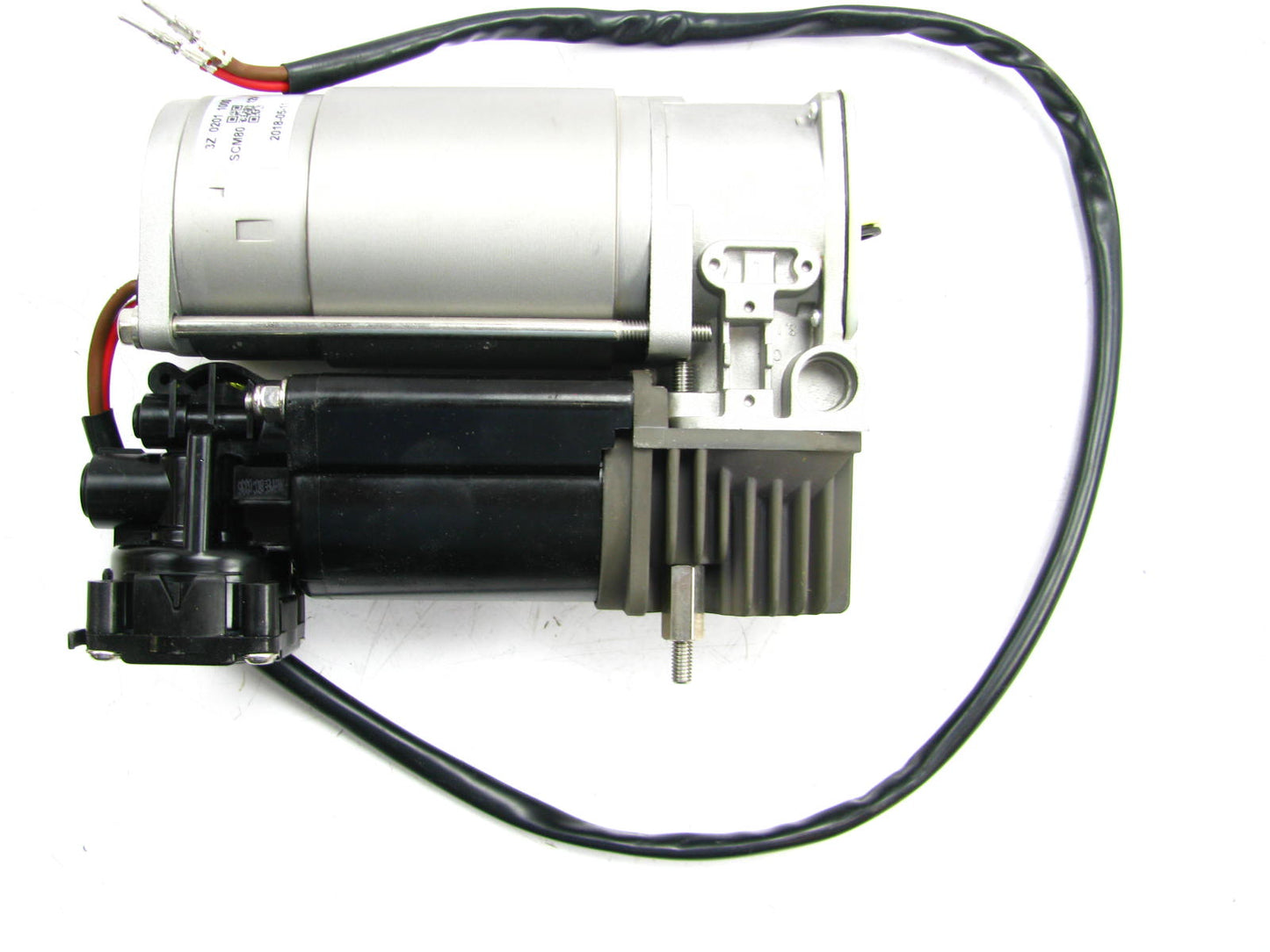 NEW - OUT OF BOX P2462 Air Suspension Pump For 2003-2005 Land/Range Rover