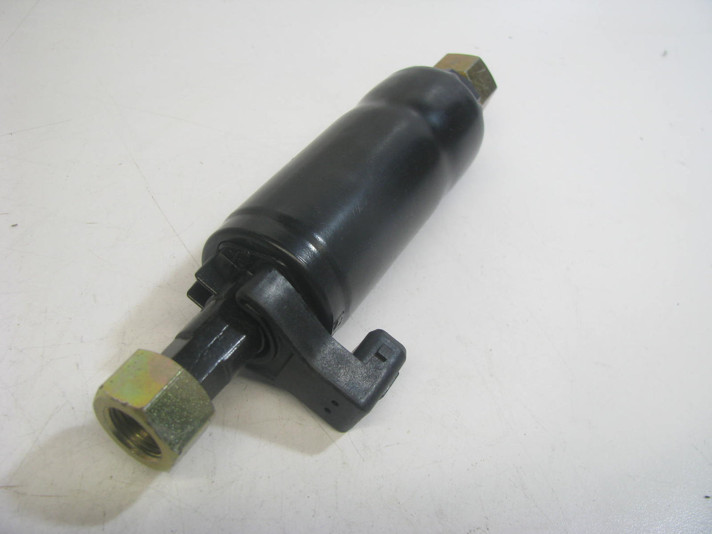 NEW OUT OF BOX CARTER P60926 Fuel Pump - 1992-1993 Volvo Penta 4.3L V6 MARINE