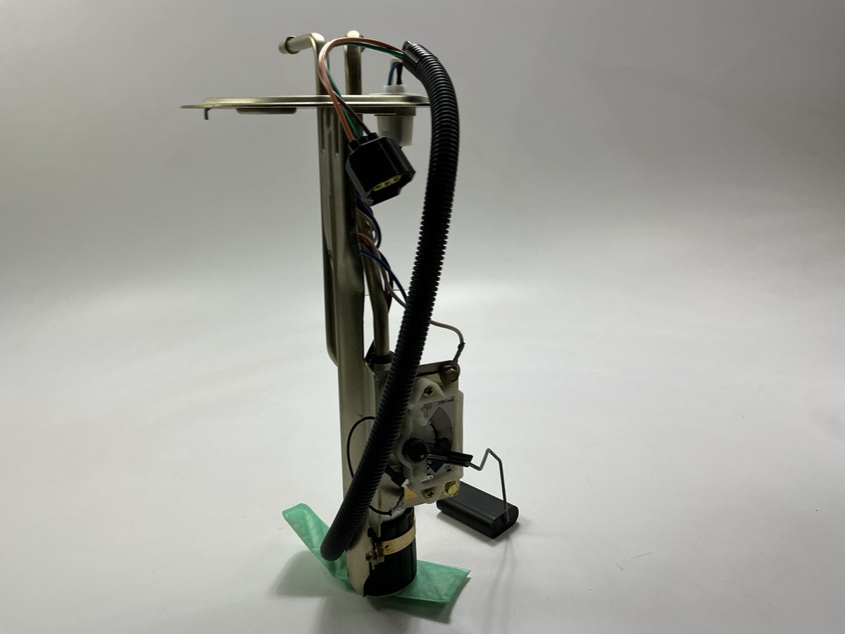 NEW UNBOXED Carter P74876S Fuel Pump - 1997-2002 Ford Expedition 2WD