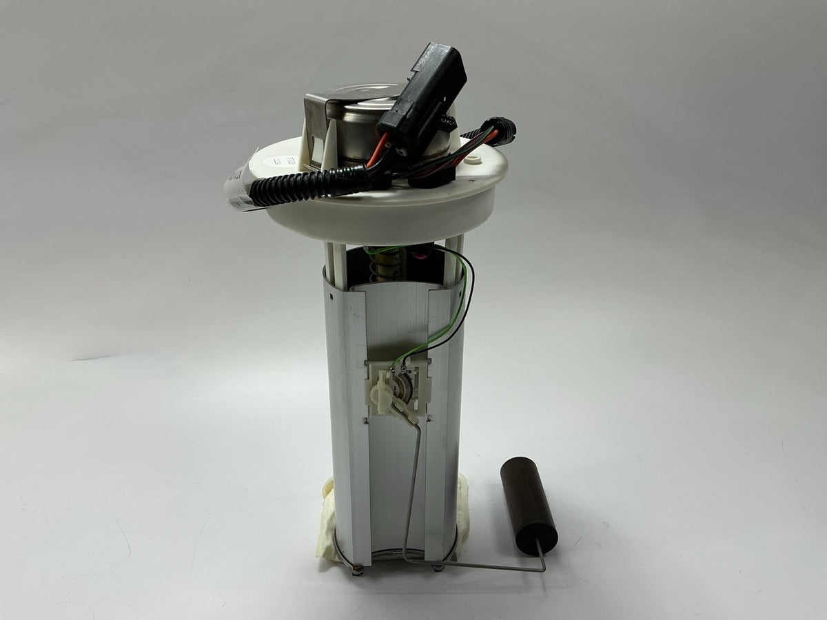 NEW UNBOXED P75043M Fuel Pump For 1997-1998 Jeep Grand Cherokee 15546576
