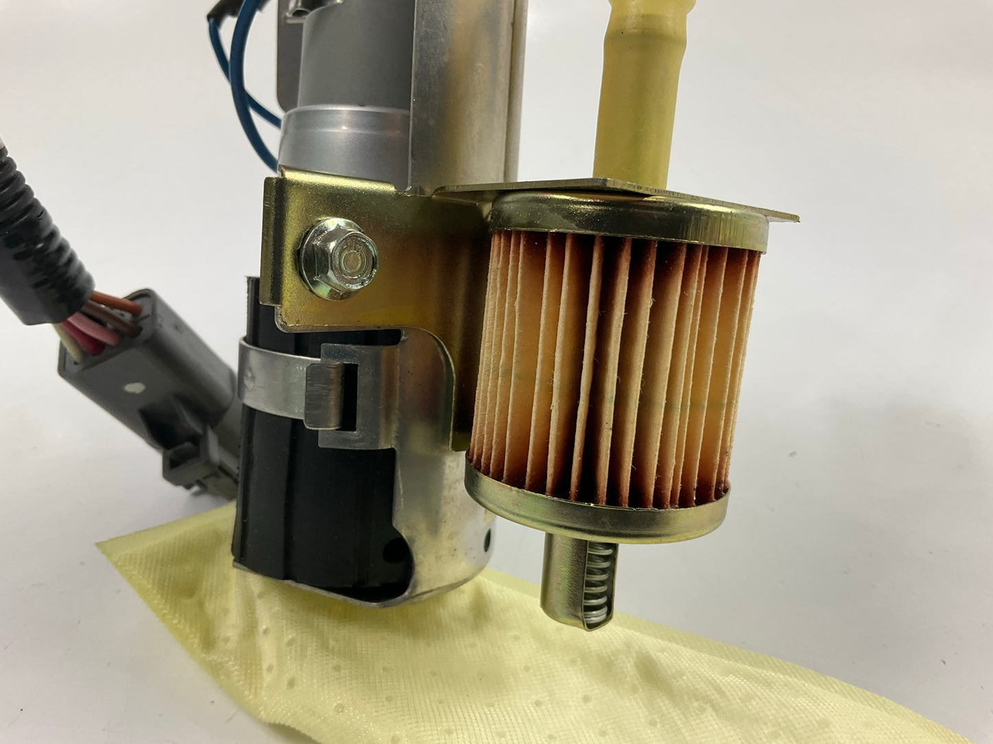 NEW UNBOXED Carter P76156S Fuel Pump - 2000-2001 Ford Explorer POSTAL VEHICLE