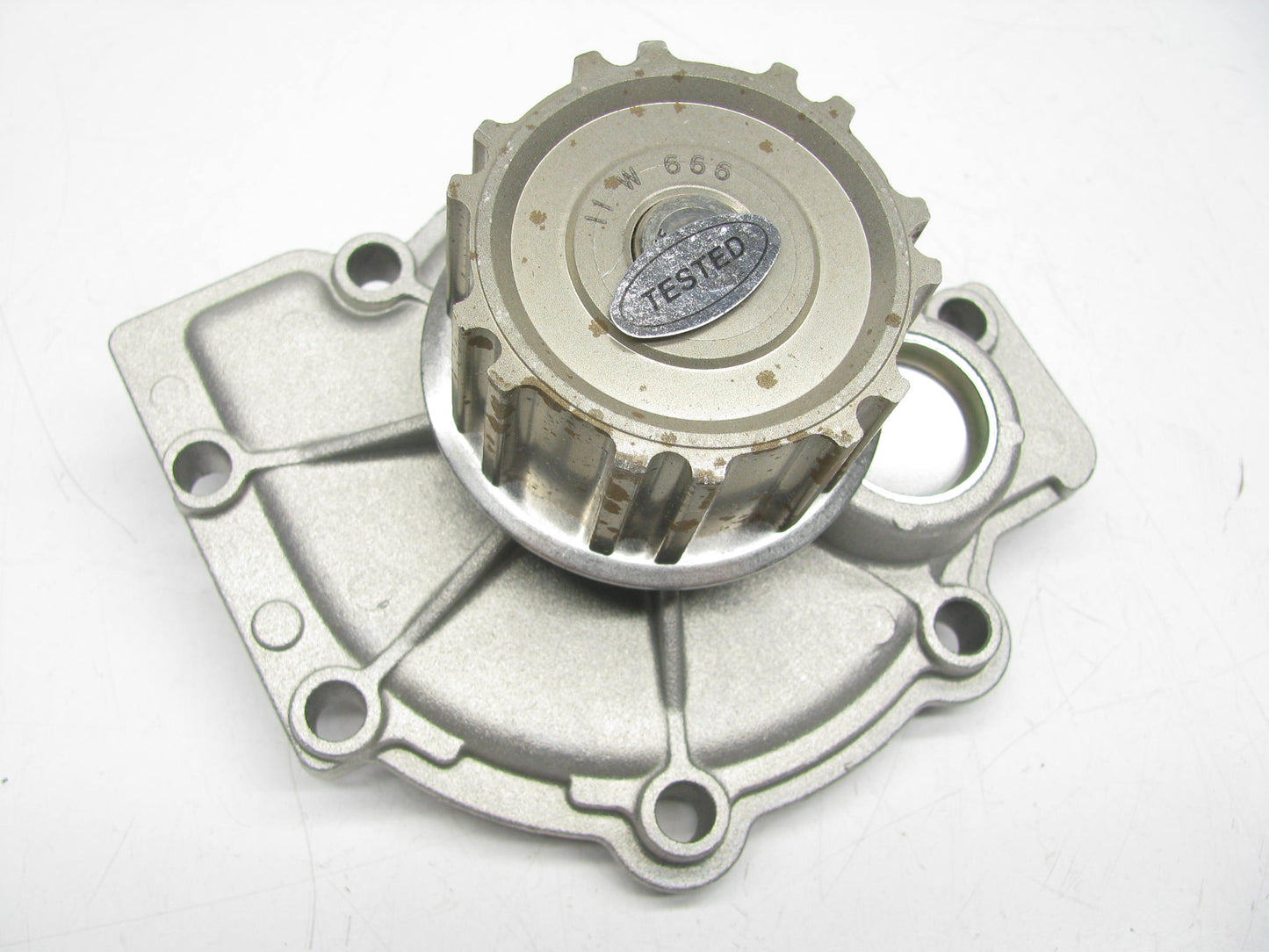 NEW OUT OF BOX - PA666 Engine Water Pump For 1999-2002 Volvo 2.8L 2.9L I6