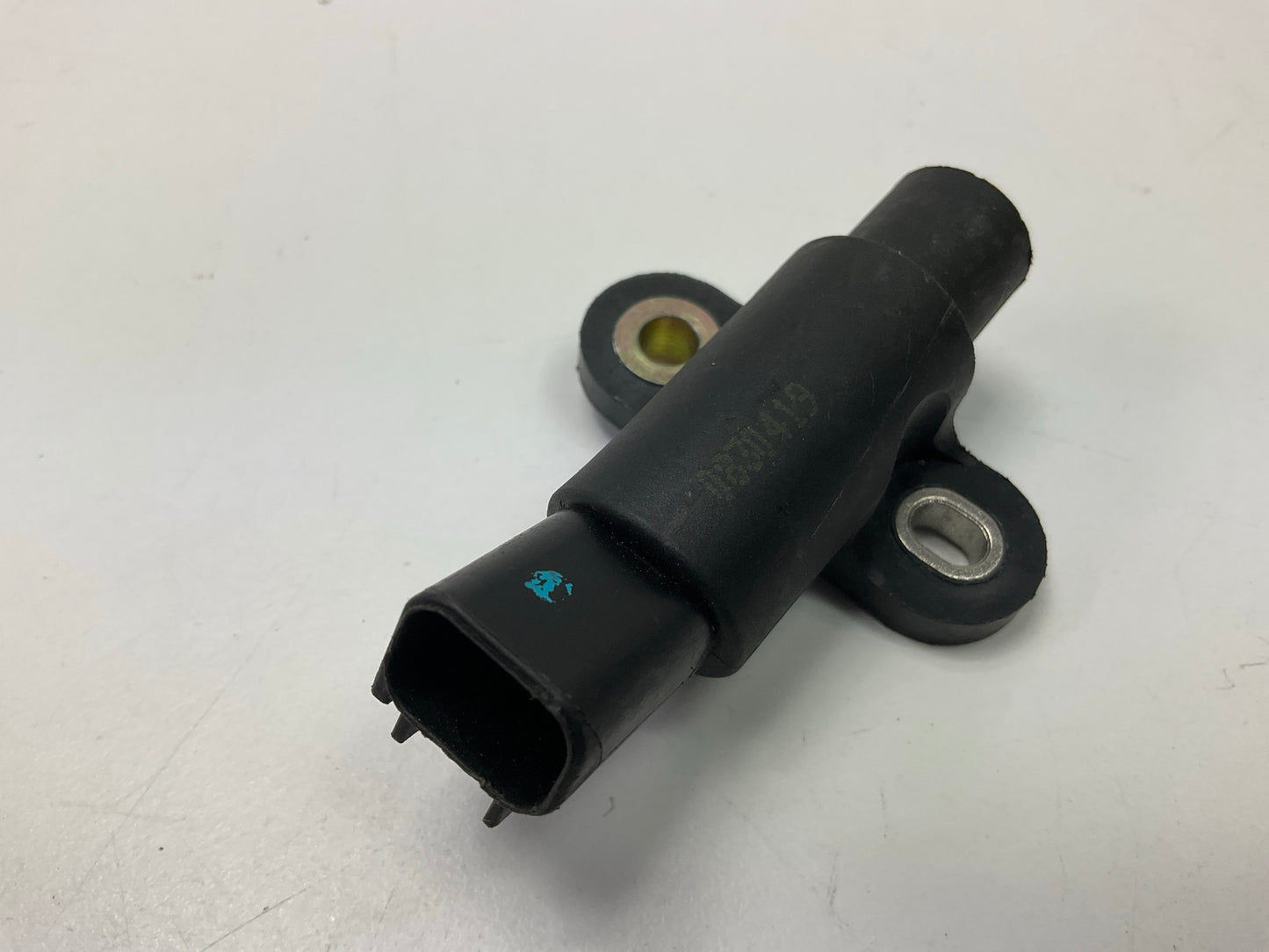 NEW - OUT OF BOX -  PC19 Engine Crankshaft Crank Position Sensor