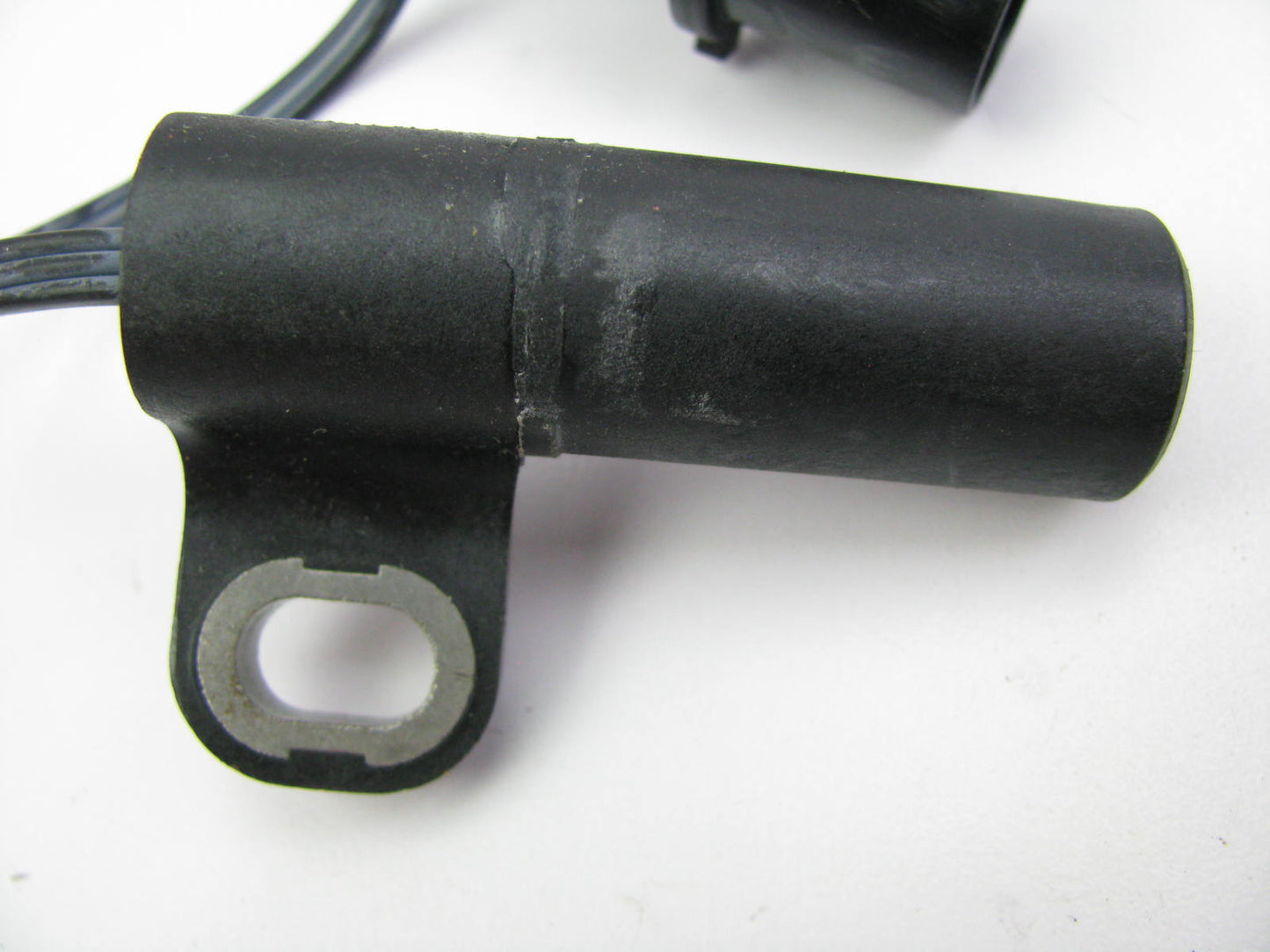 NEW OUT OF BOX PC36 Crankshaft Position Sensor For 1990-93 Chrysler 3.3L 3.8L-V6
