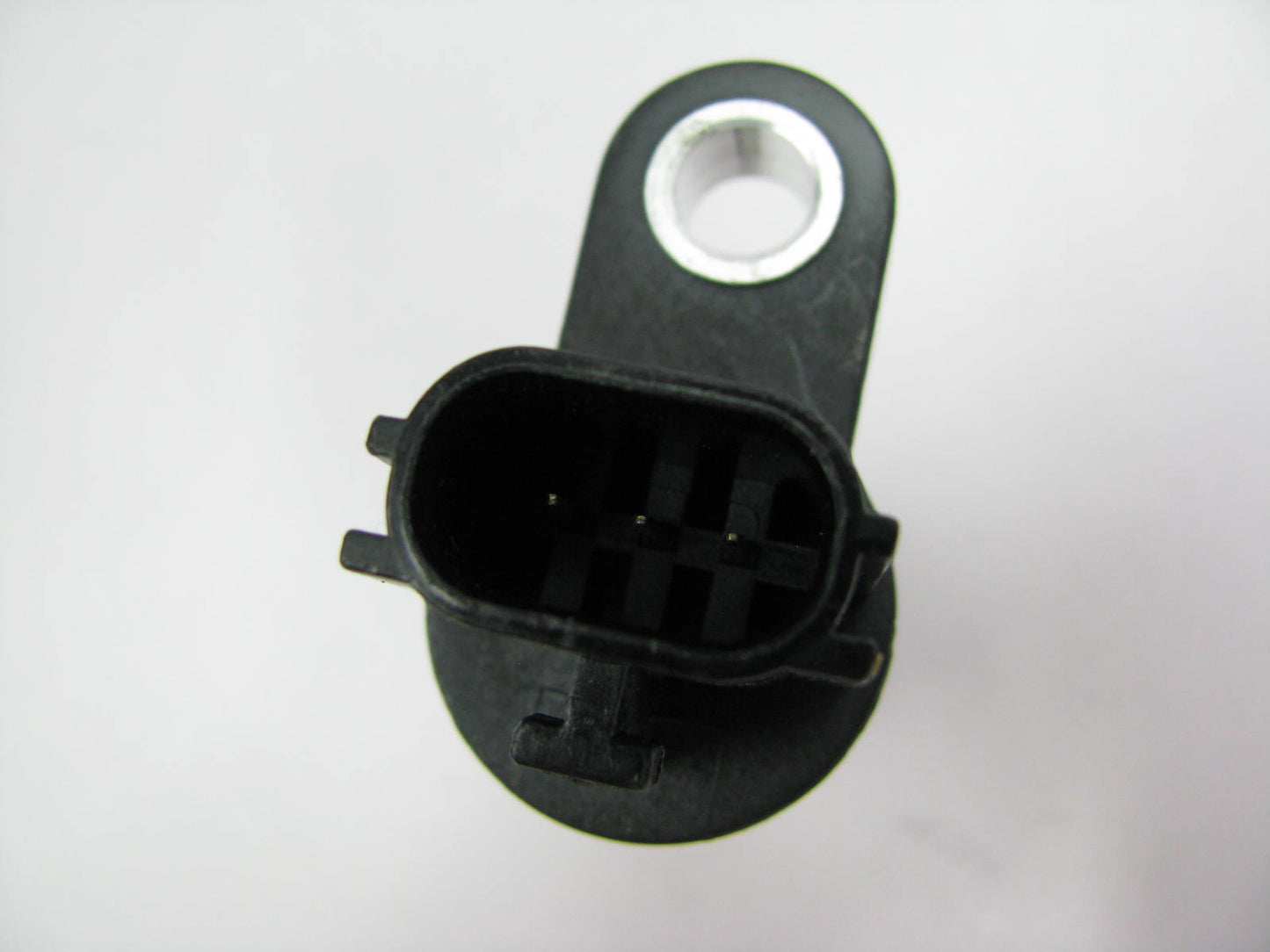 NEW - OUT OF BOX PC464 Camshaft Position Sensor For 1999-17 Nissan 2.4L 2.5L-L4
