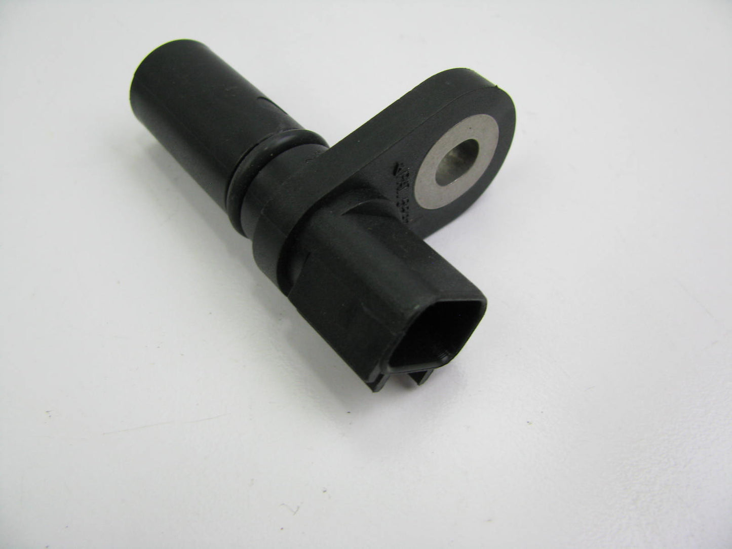 NEW UNBOXED PC465 Engine Camshaft Cam Position Sensor