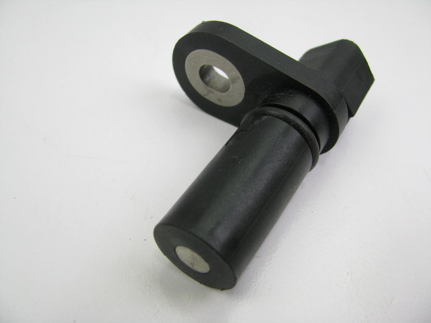 NEW UNBOXED PC465 Engine Camshaft Cam Position Sensor