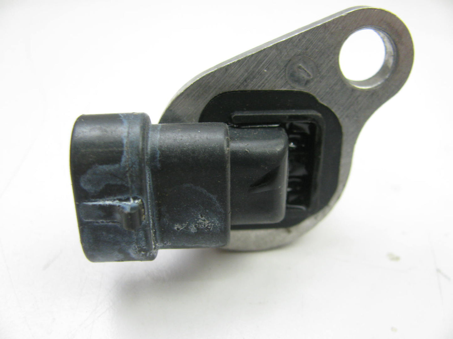 NEW - OUT OF BOX - PC4 Engine Camshaft Cam Position Sensor